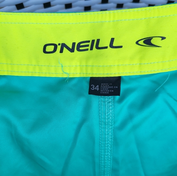 Board shorts - Picture 2 of 6